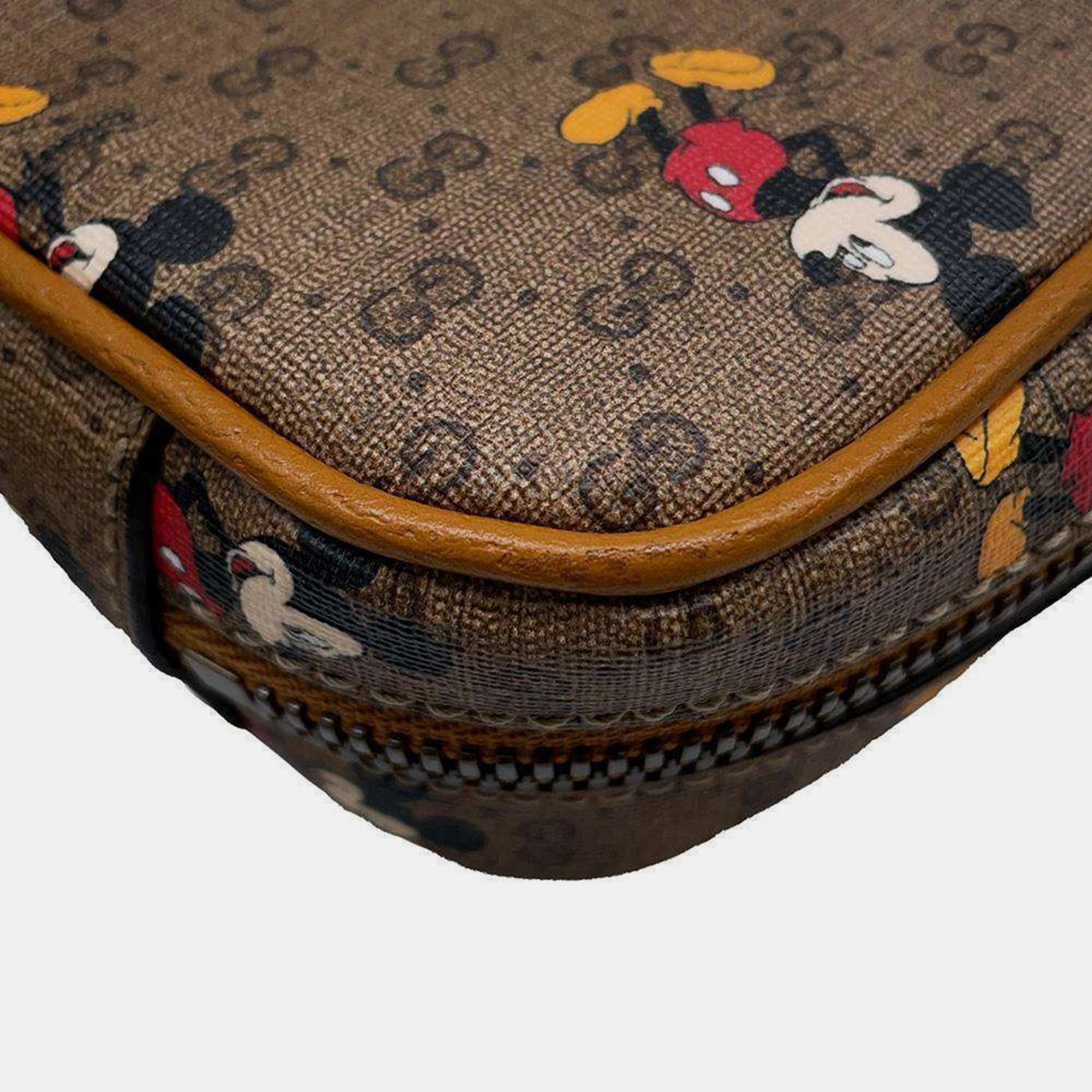 Gucci Gucci X Disney Mini Gg Supreme Beige Leather Mini Gg Supremecanvas Waist Pouch 