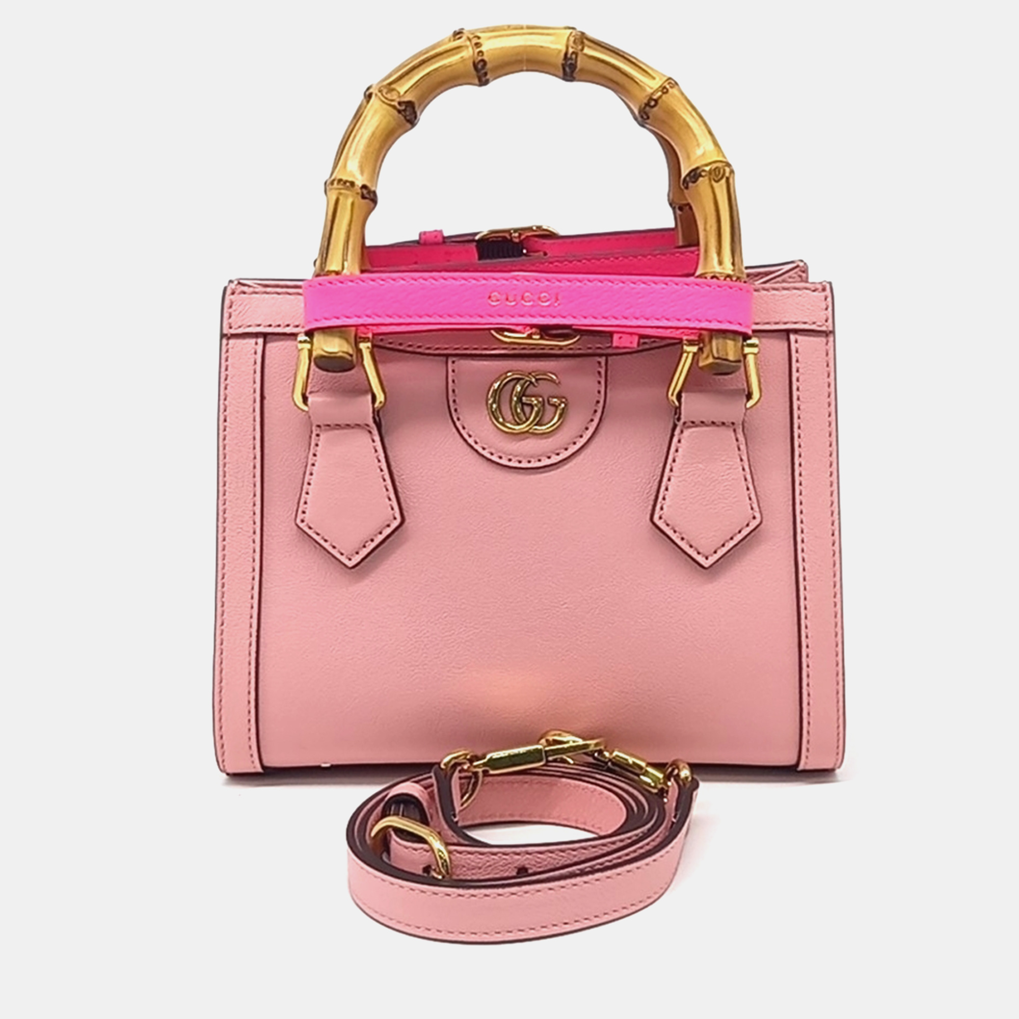 

Gucci Pink Leather Diana tote and shoulder bag