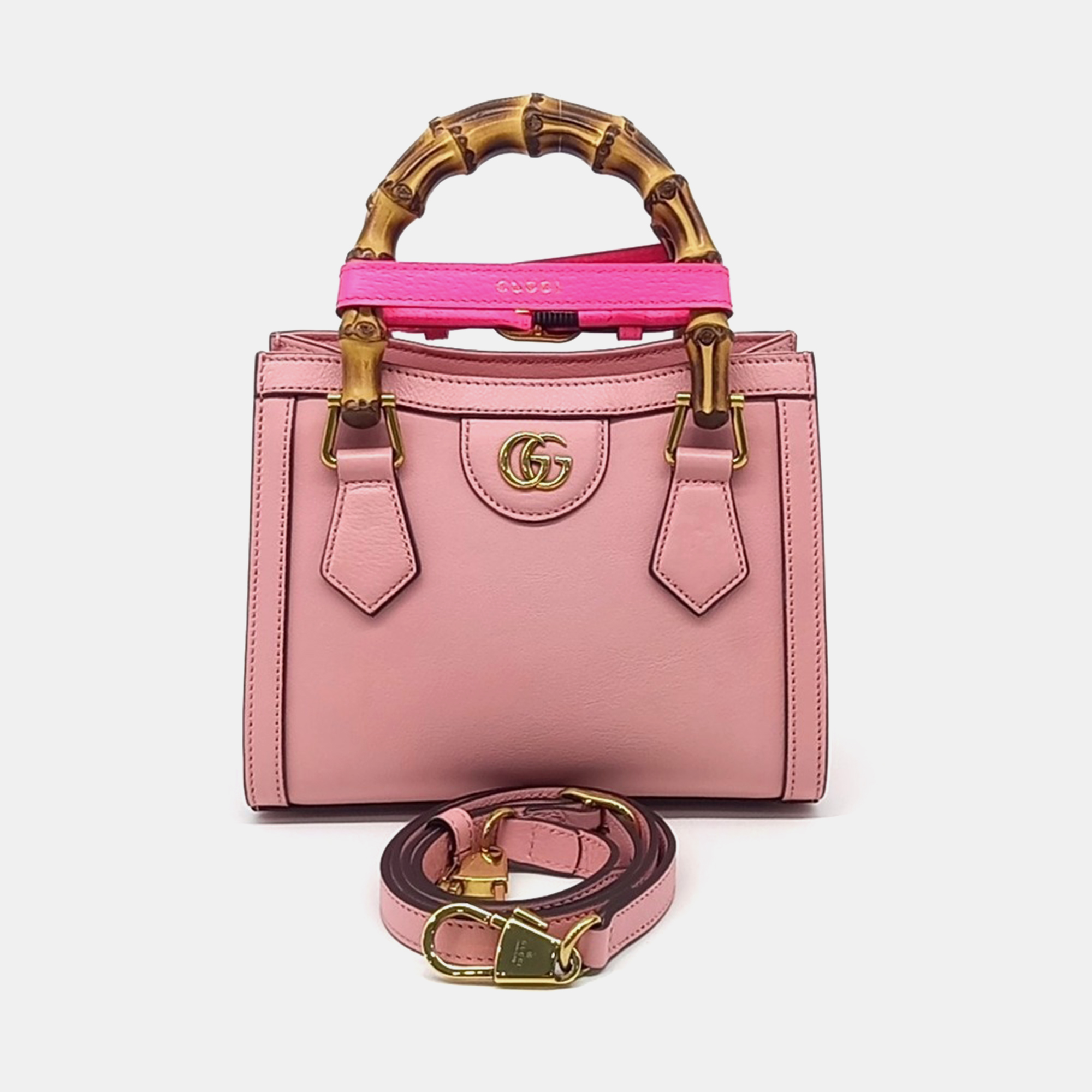 

Gucci Pink Leather Diana tote and shoulder bag