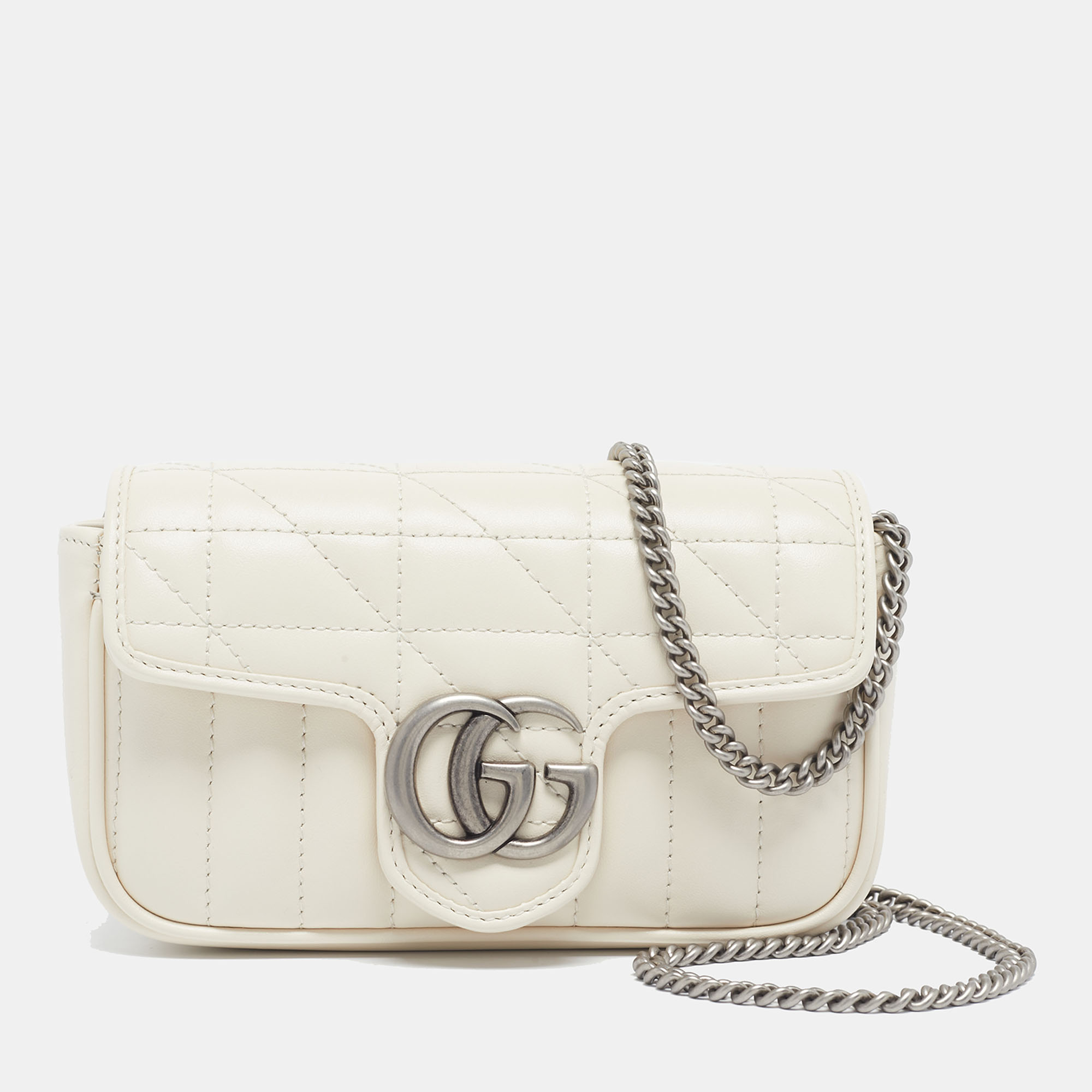 

Gucci Off White Matelassé Leather Super Mini GG Marmont Shoulder Bag