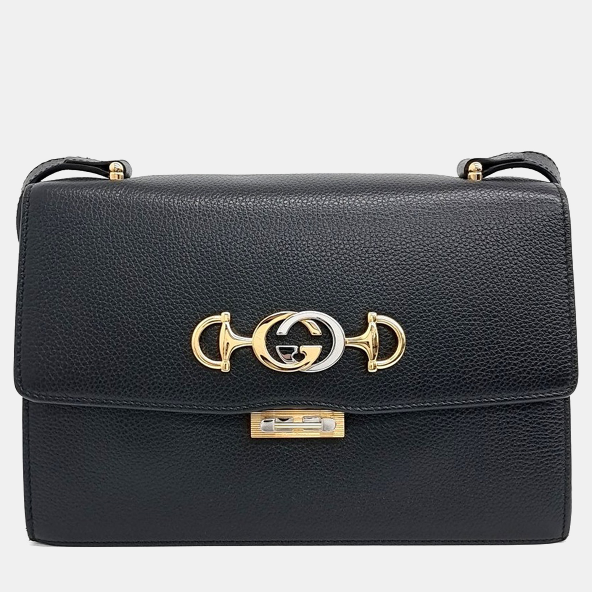 

Gucci Black Leather Jumi Shoulder Bag