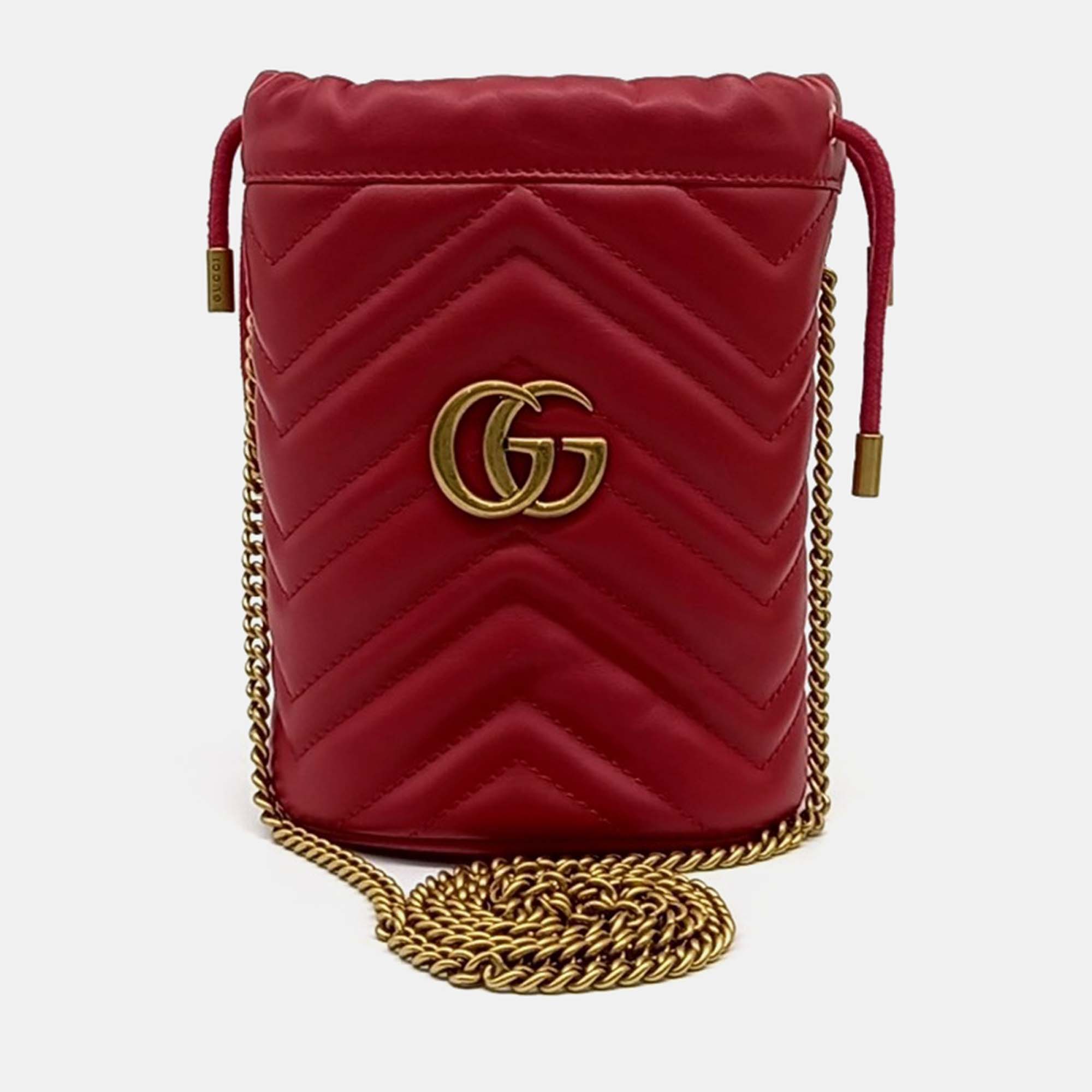 Pre-owned Gucci Red Leather Gg Marmont Mini Bucket Bag