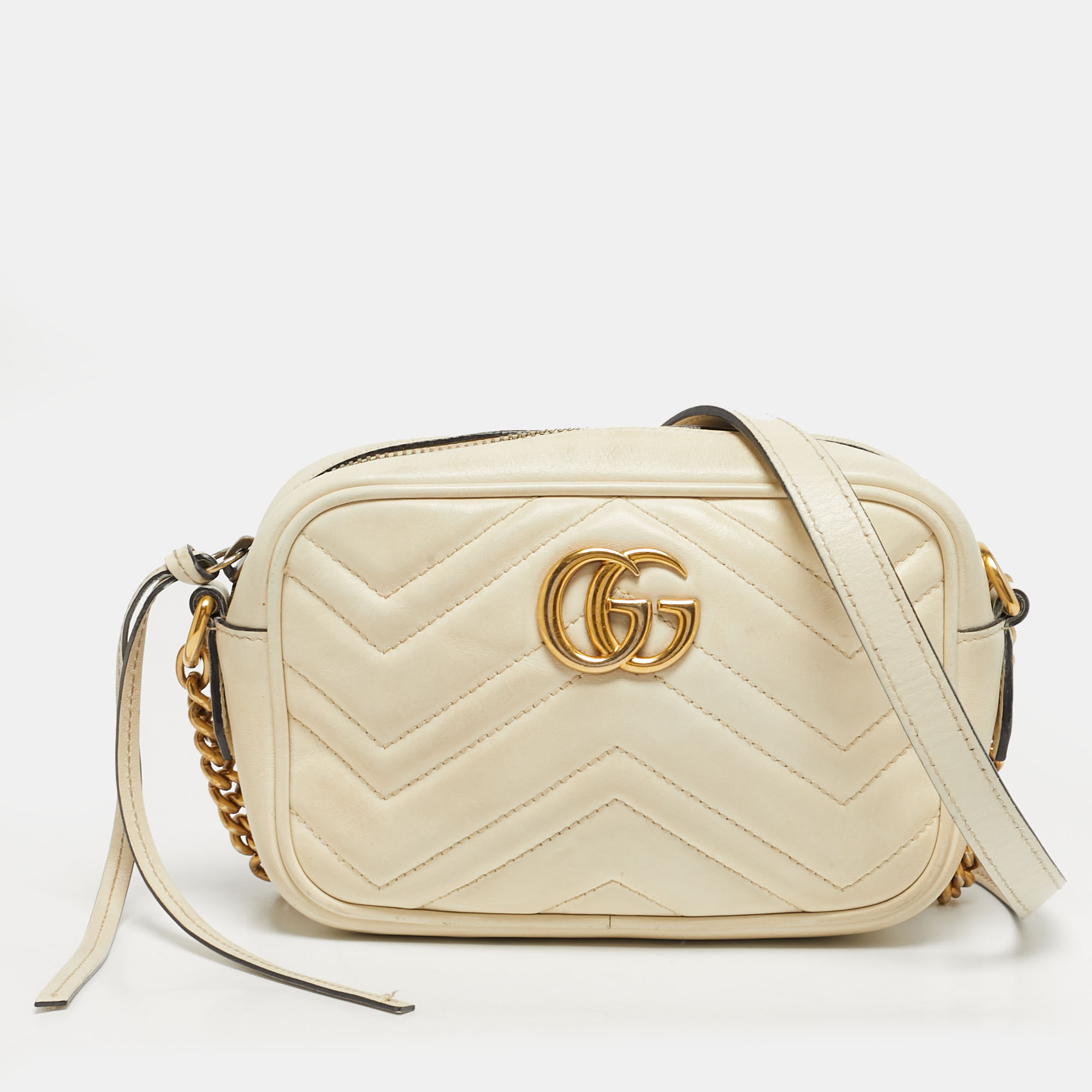 Pre-owned Gucci Off White Matelassé Leather Mini Gg Marmont Camera Bag