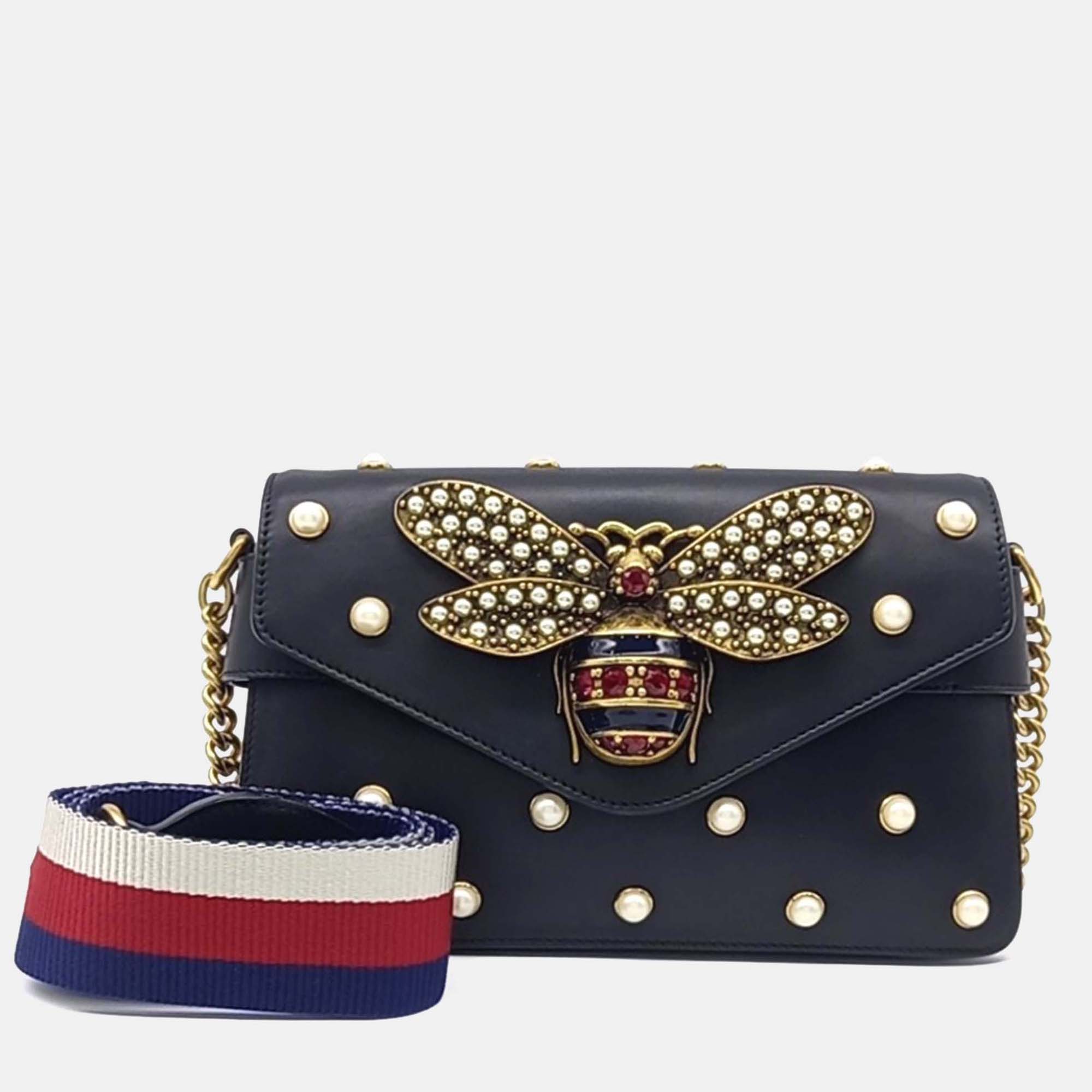 

Gucci Black Leather Broadway Metal B Shoulder Bag