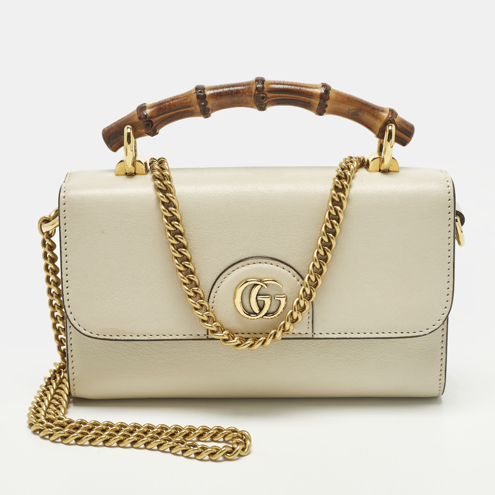 

Gucci Diana Mini Beige Leather Top Handle Bag
