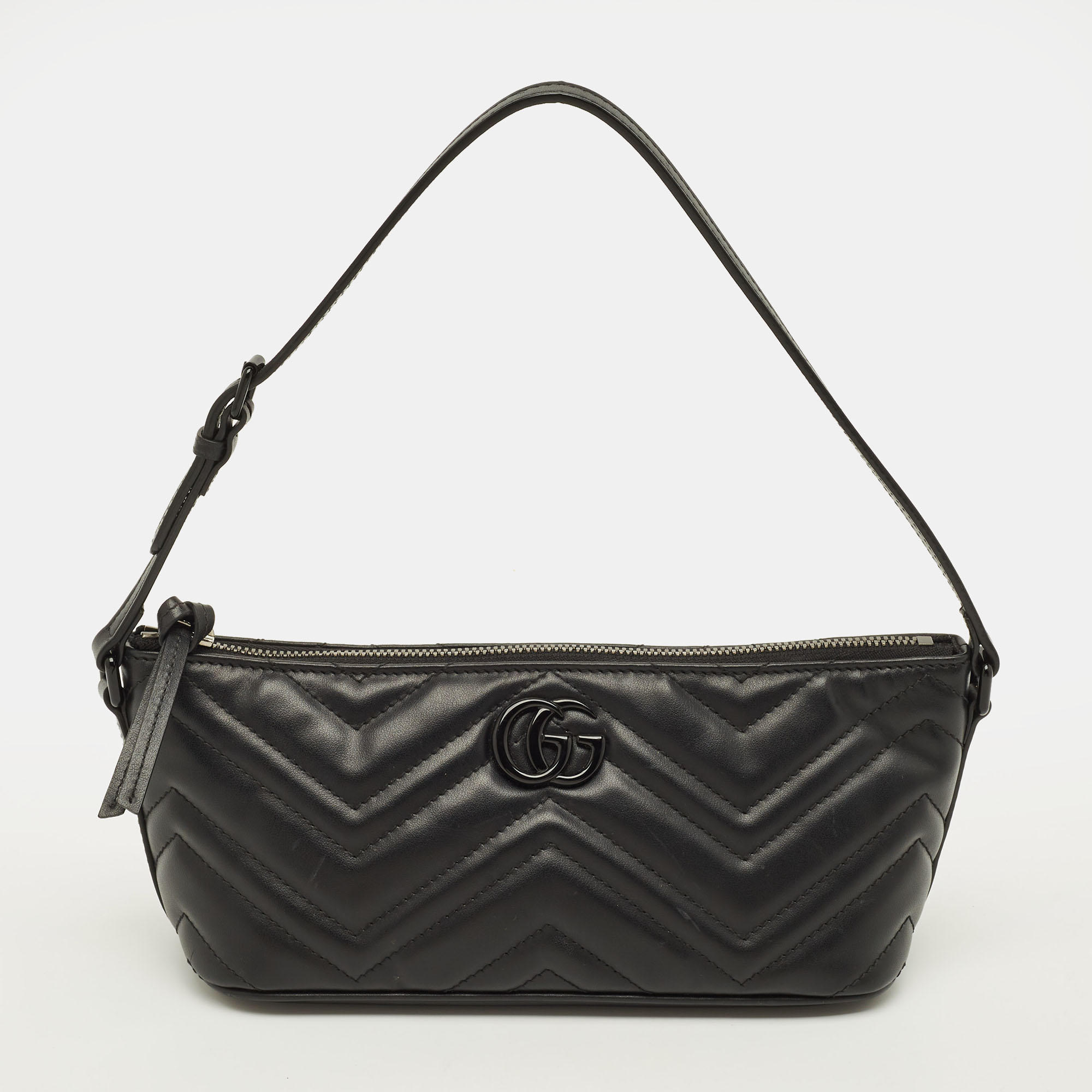 

Gucci GG Marmont Black Matelasse Leather Pochette Bag