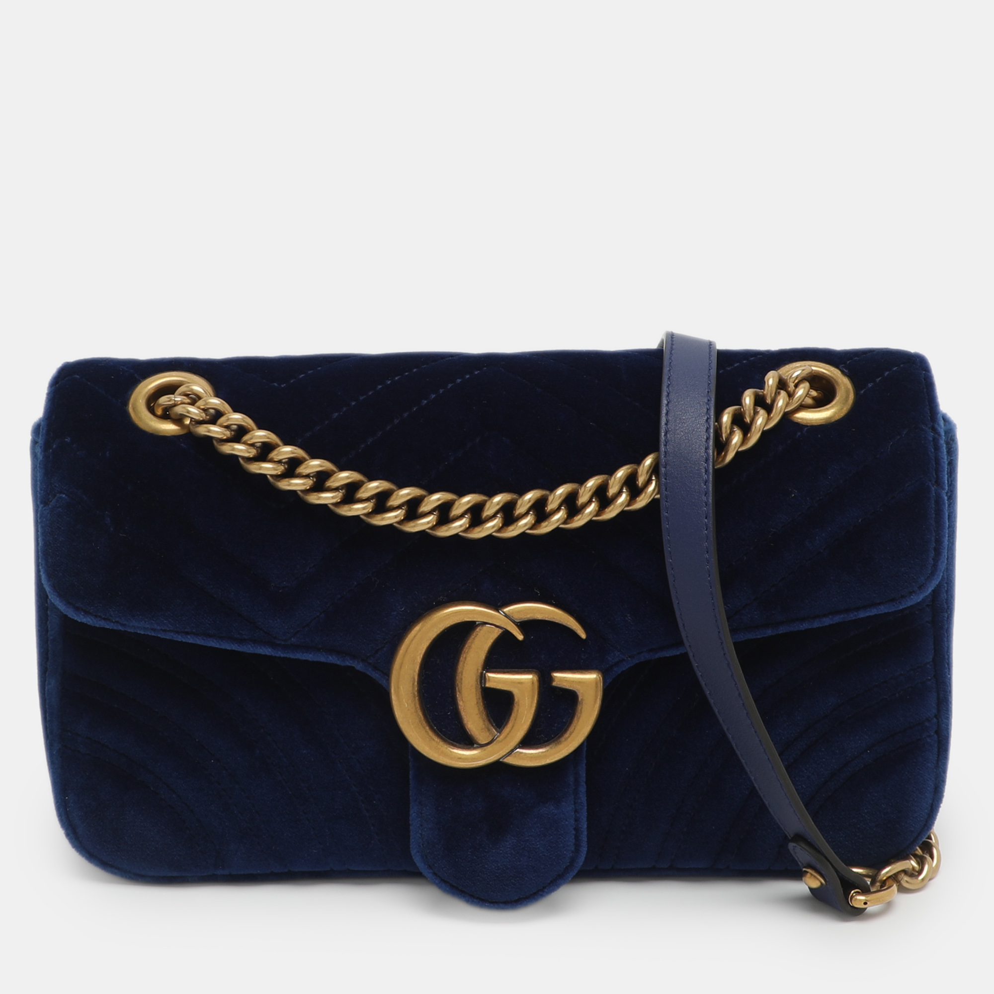 

Gucci GG Marmont Medium Blue Velvet Shoulder Bag