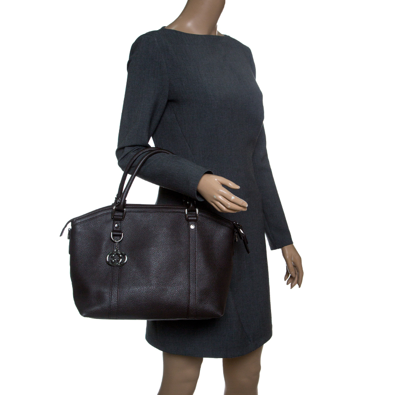 

Gucci Dark Brown Leather Medium Britt Charm Dome Tote