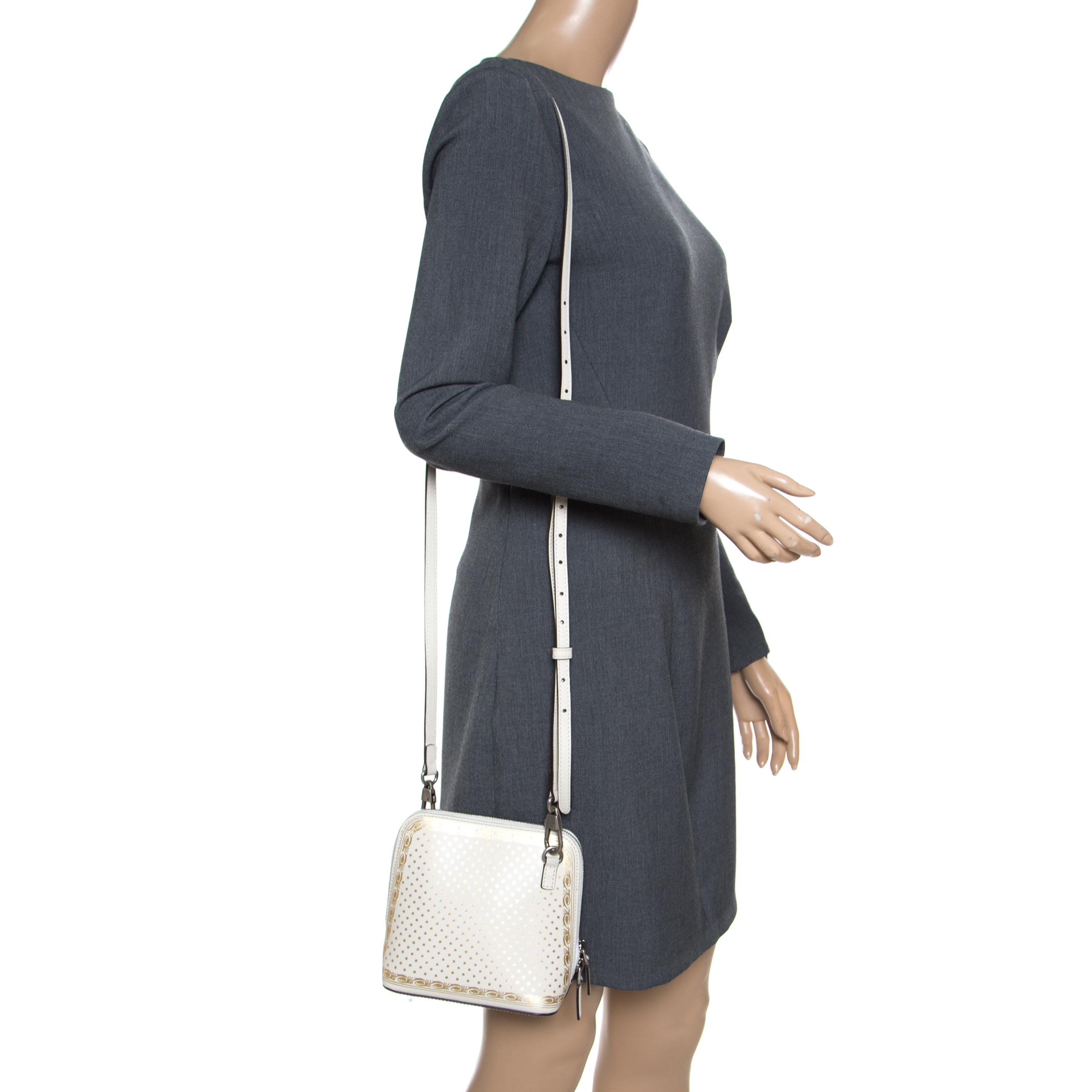 

Gucci White/Gold Leather Mini Guccy Shoulder Bag