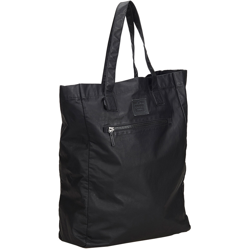 

Gucci Black Leather Viaggio Tote