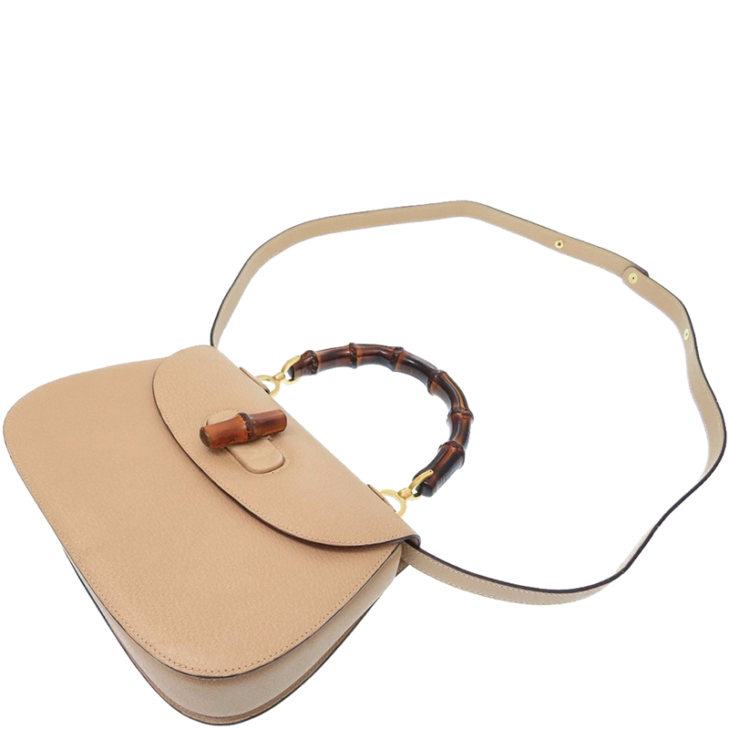 

Gucci Beige Leather Bamboo Top Handle Bag