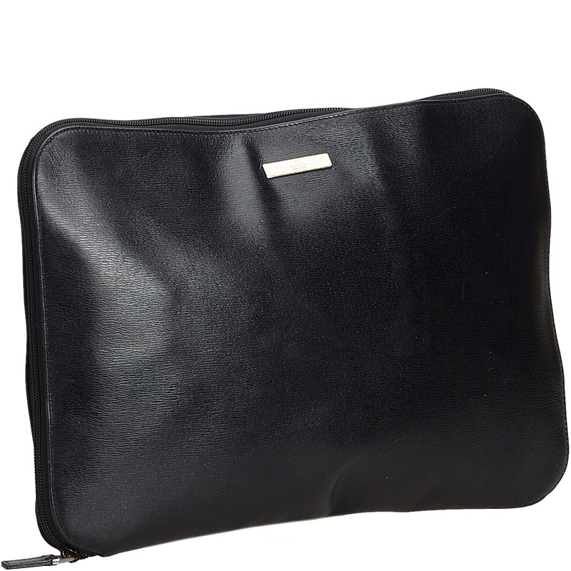 

Gucci Black Leather Clutch Bag