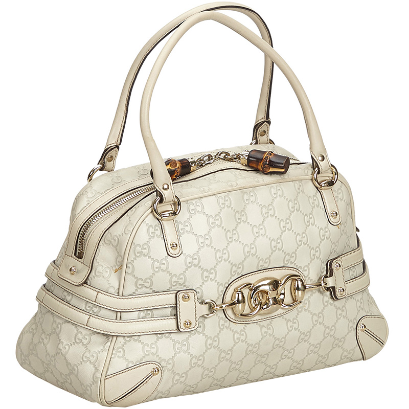 

Gucci White Guccissima Leather Wave Top Handle Bag