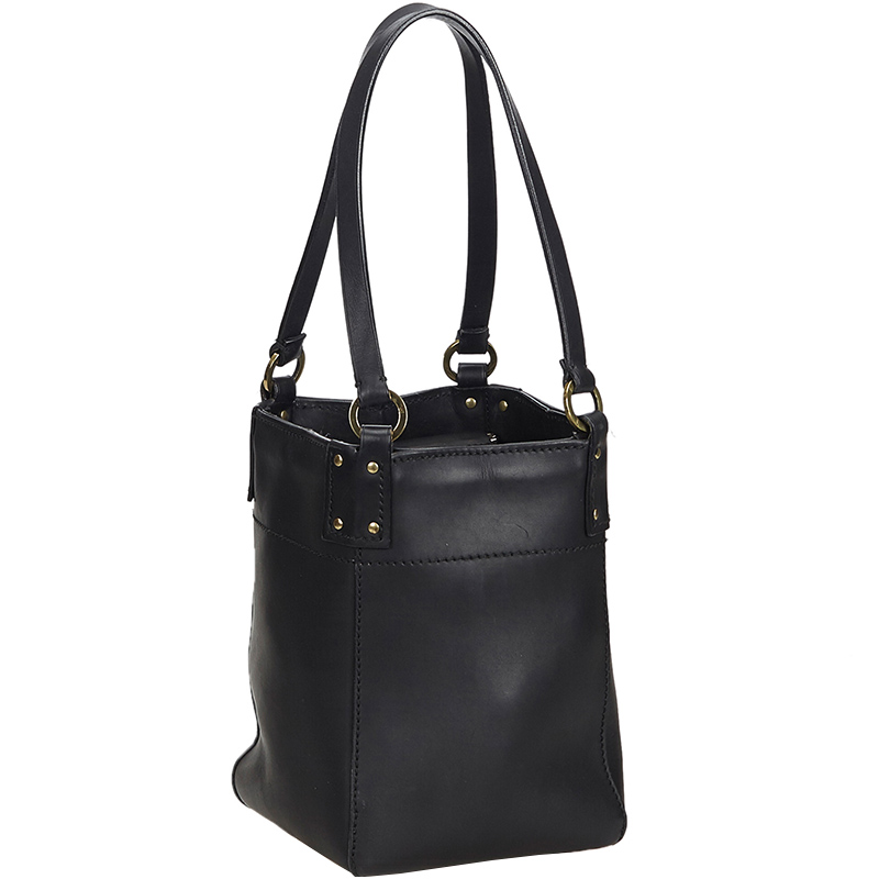 

Gucci Black Leather Bucket Hobo Bag