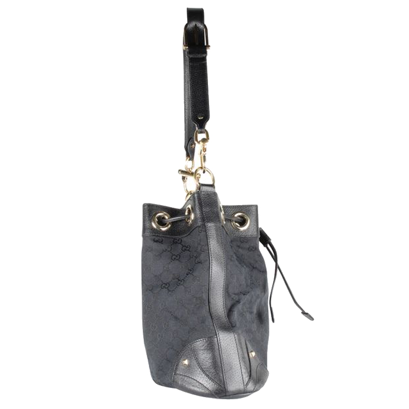 

Gucci Black GG Canvas Horsebit Shoulder Bag