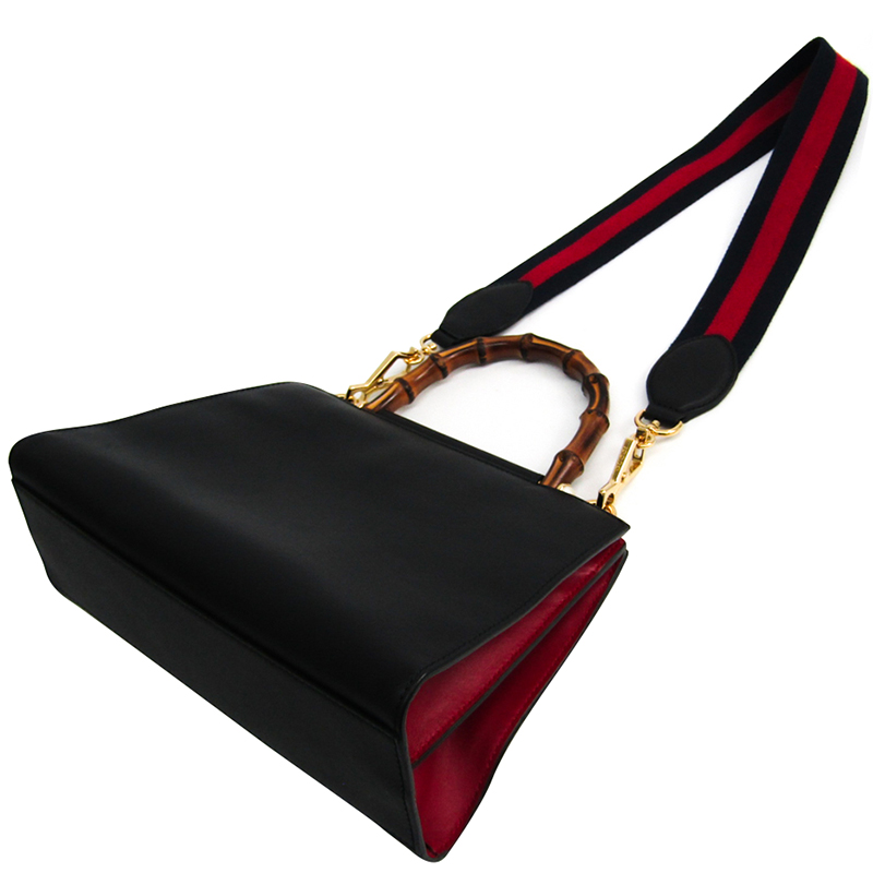 

Gucci Black Leather Bamboo Nymphaea Shoulder Bag