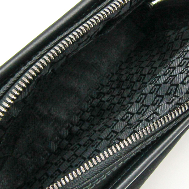 

Gucci Black Nylon Clutch Bag