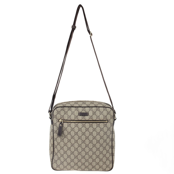 مملوكة مسبقًا Gucci Supreme Canvas Shoulder Bag