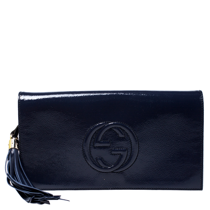 مملوكة مسبقًا Gucci Navy Blue Patent Leather Soho Clutch