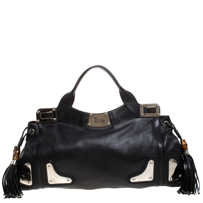 مملوكة مسبقًا حقيبة غوتشي أندي شراشيب باميو جلد سوداء