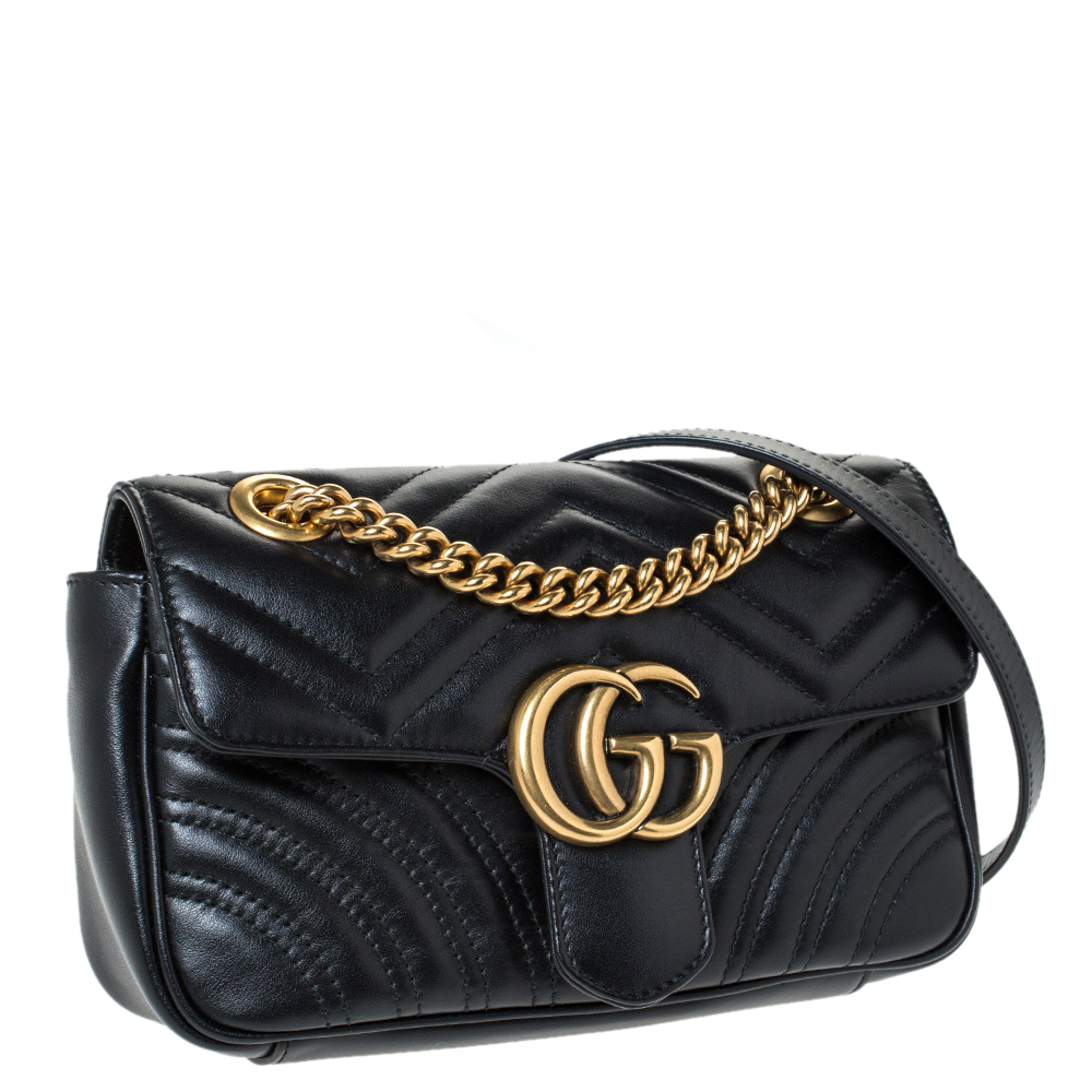 ladies gg marmont mini chain bag in black