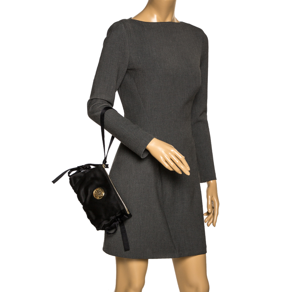 

Gucci Black Satin Small Hysteria Clutch