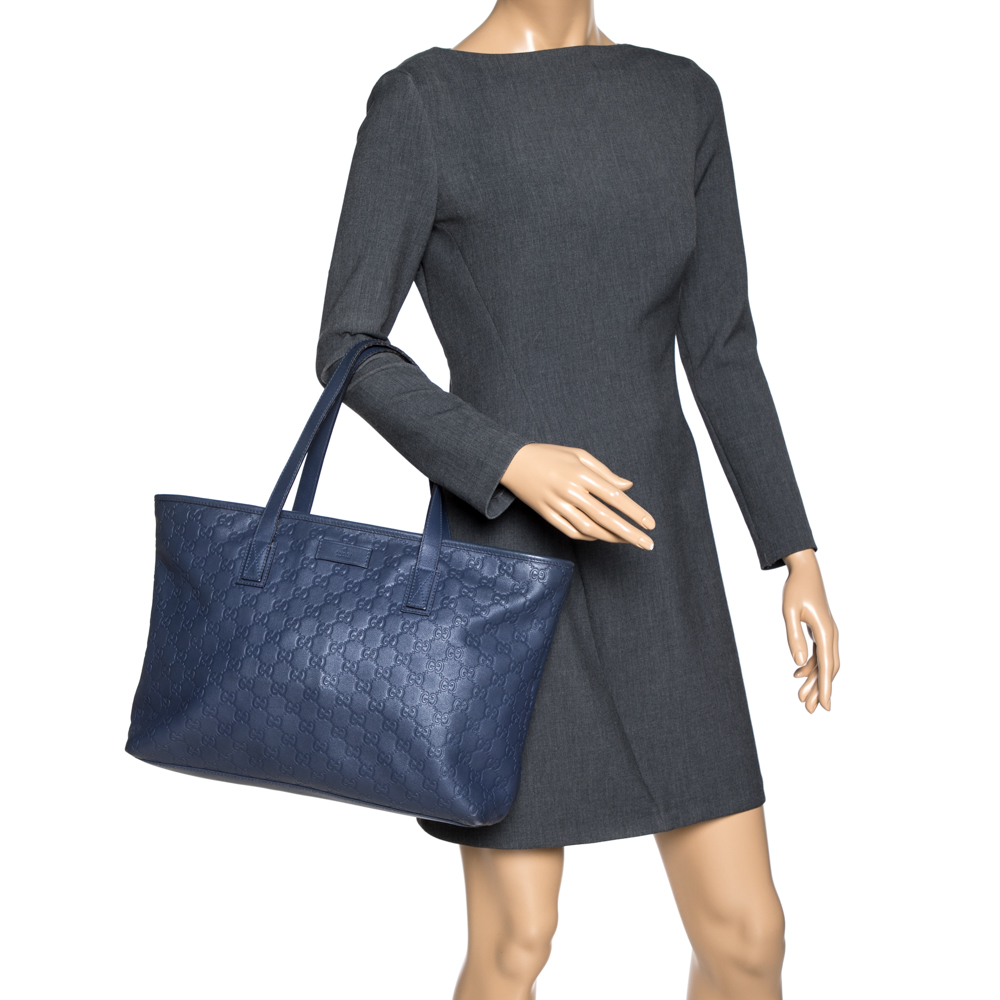 

Gucci Blue Guccissima Leather Shopper Tote