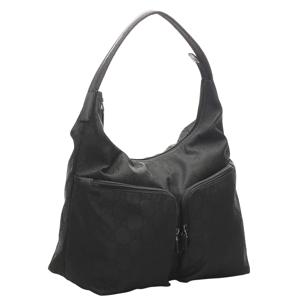 

Gucci Black Nylon Shoulder Bag