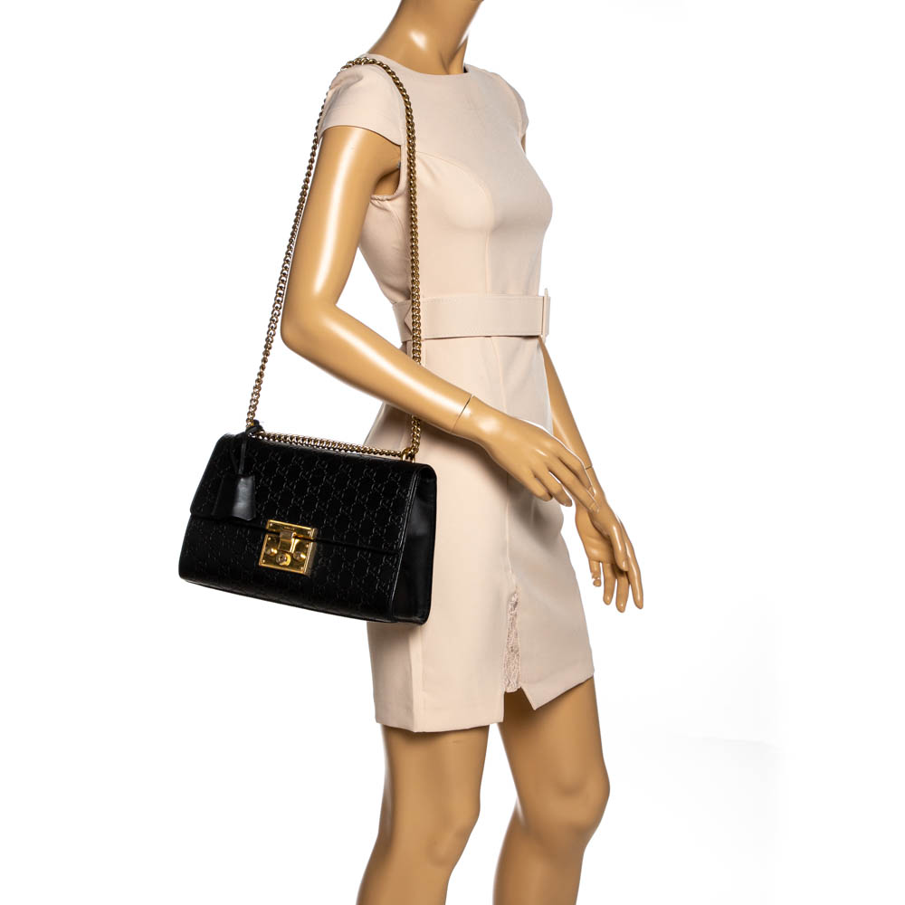 

Gucci Black Guccissima Leather Medium Padlock Shoulder Bag