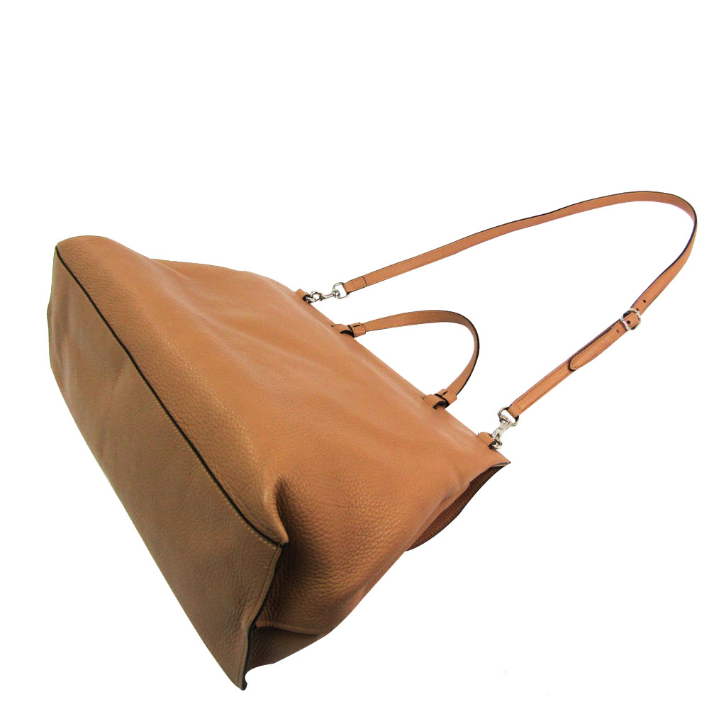 

Gucci Beige Leather Bamboo Daily Top Handle Bag