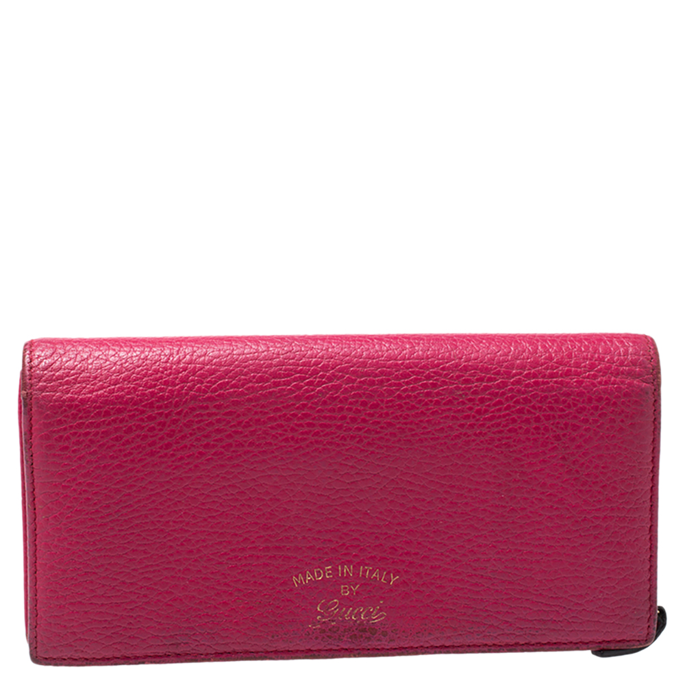 

Gucci Magenta Leather Swing Continental Wallet, Pink