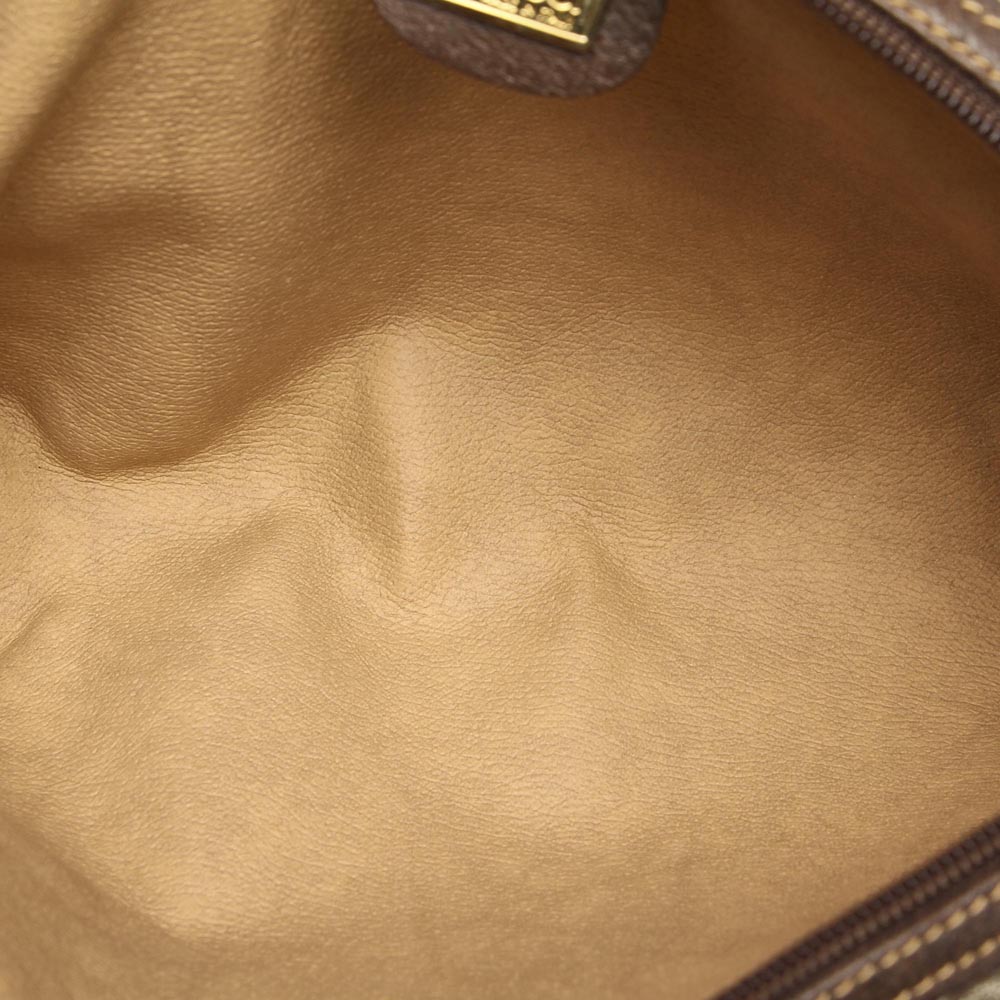 

Gucci Beige/Brown GG Supreme Canvas Pouch