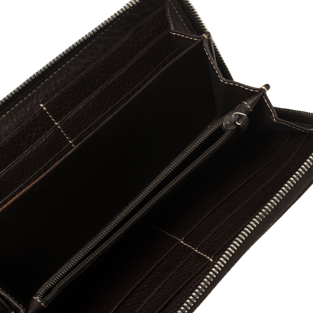 

Gucci Beige GG Canvas Zip Around Wallet
