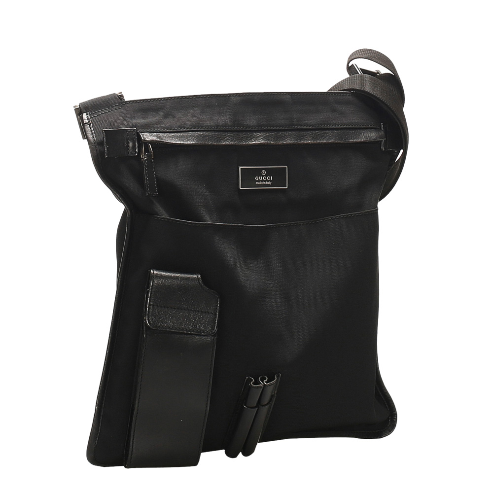 

Gucci Black Nylon Leather Crossbody Bag