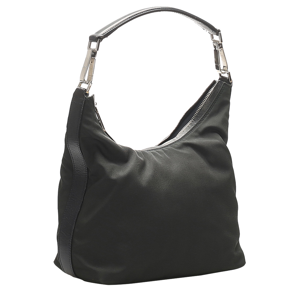 

Gucci Black Nylon Shoulder Bag