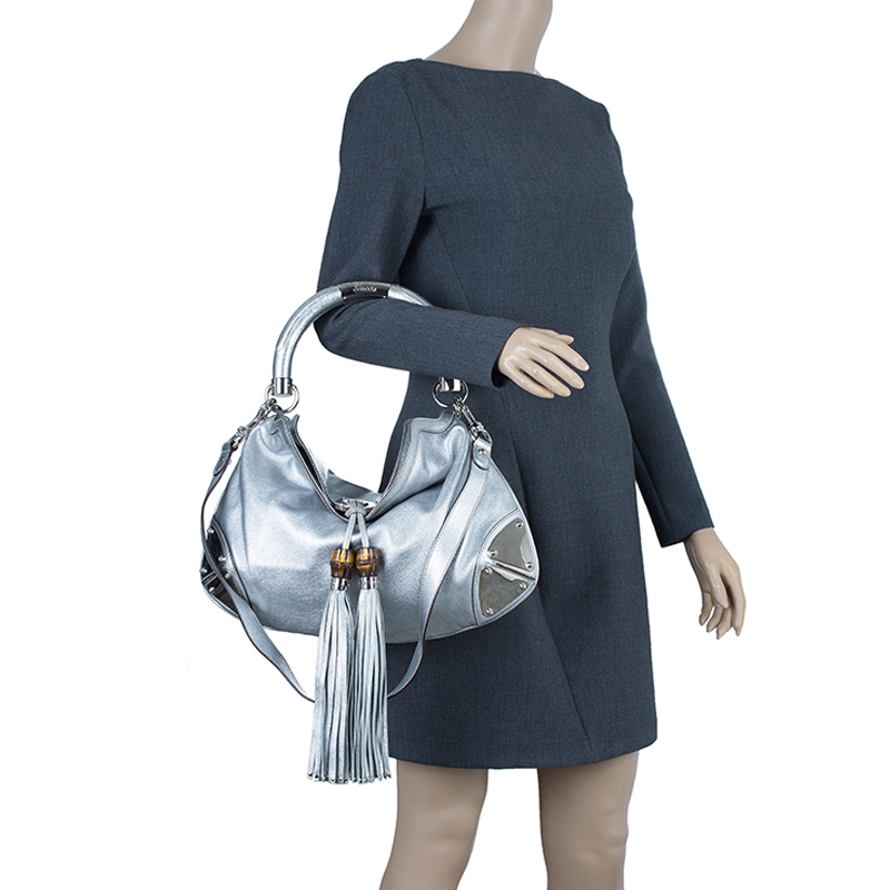 

Gucci Silver Leather Indy Top Handle Hobo Bag
