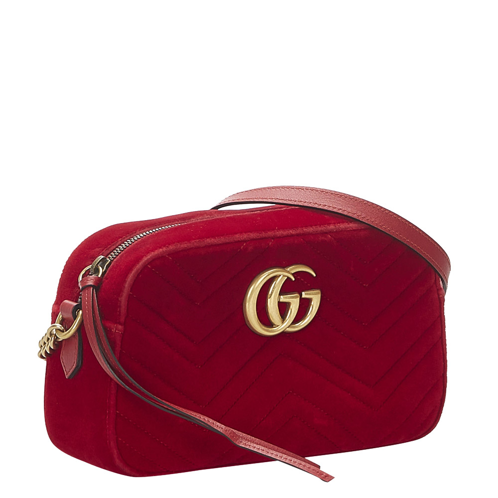 

Gucci Red Velvet  GG Marmont Shoulder Bag