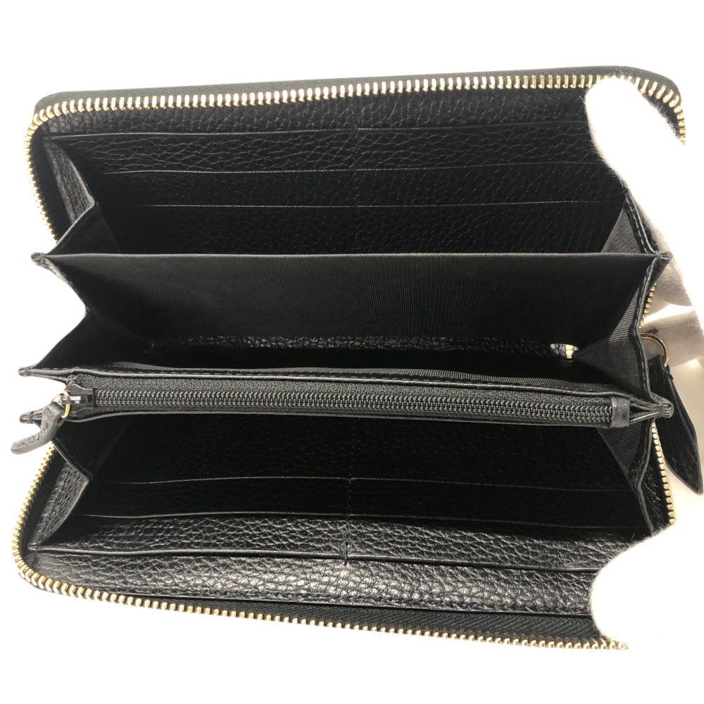 

Gucci Black GG Leather Wallet