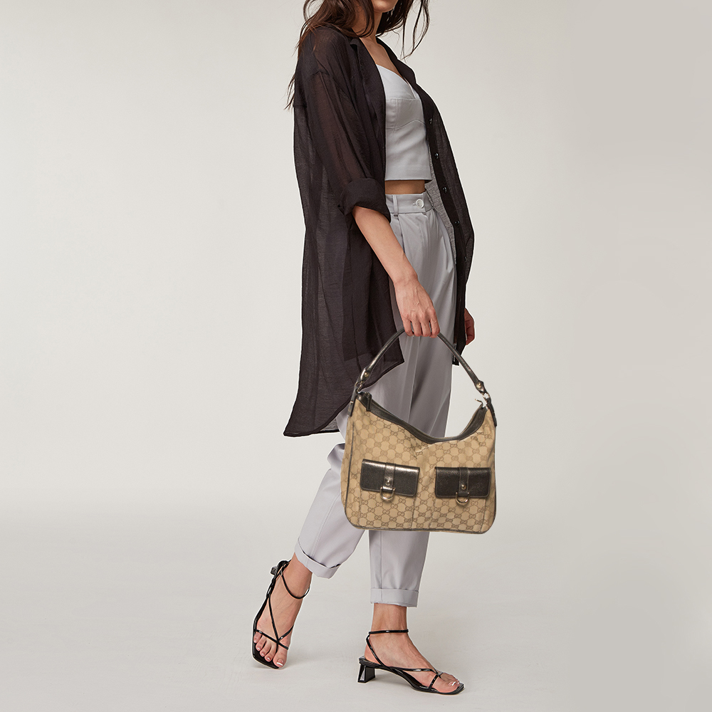 

Gucci Beige GG Canvas Medium Abbey Pocket Hobo