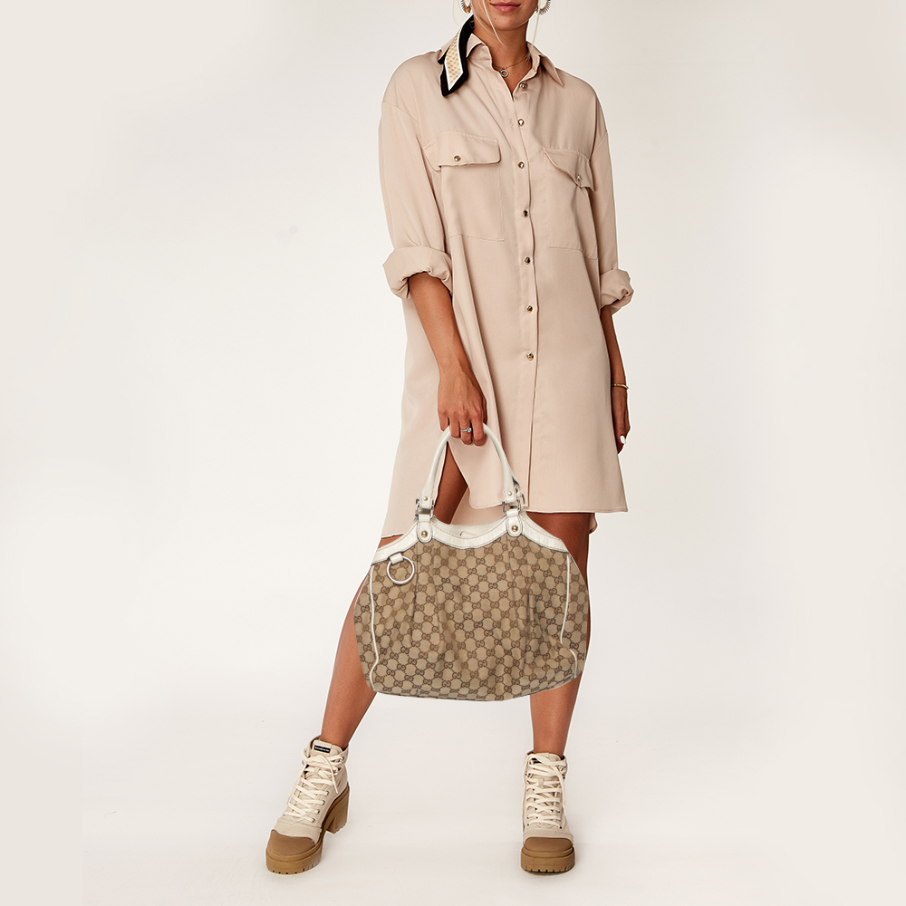 

Gucci Beige GG Canvas and Leather Medium Sukey Tote