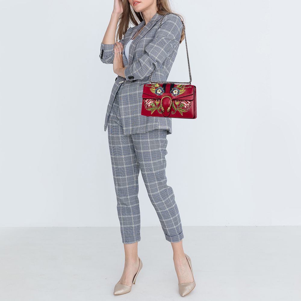 

Gucci Red Leather Floral Embroidered Small Dionysus Shoulder Bag