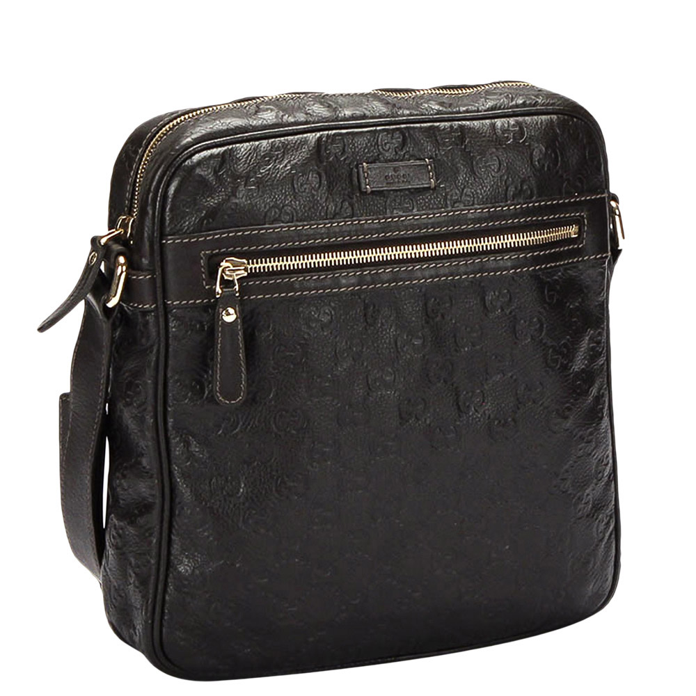 

Gucci Black Guccissima Leather Shoulder Bag