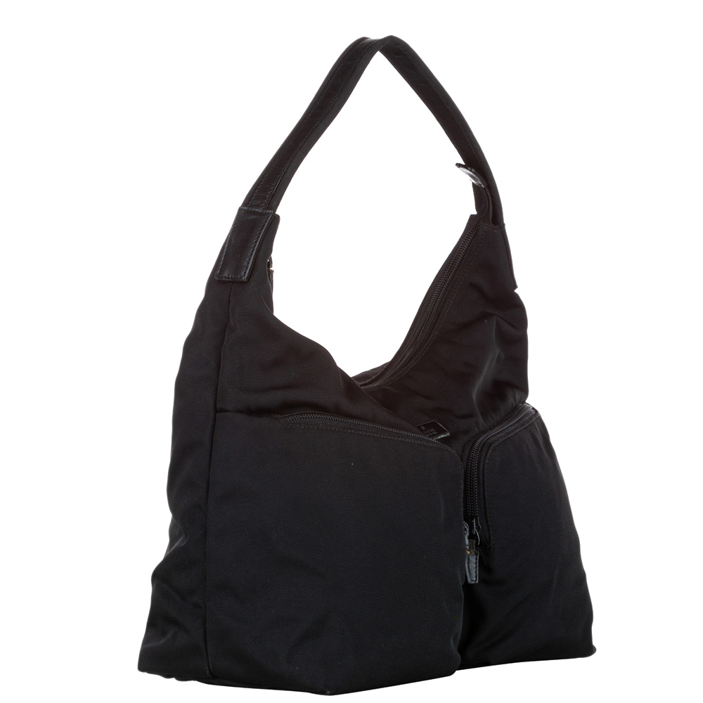 

Gucci Black Nylon Shoulder Bag