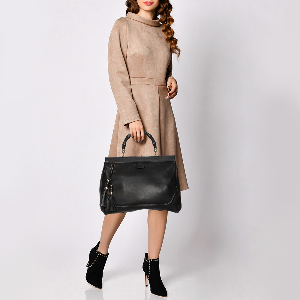 

Gucci Black Leather Bold Bamboo Top Handle Bag