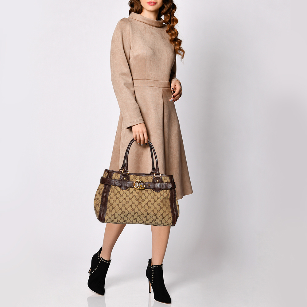 

Gucci Beige/Ebony GG Canvas And Leather Medium Running Tote