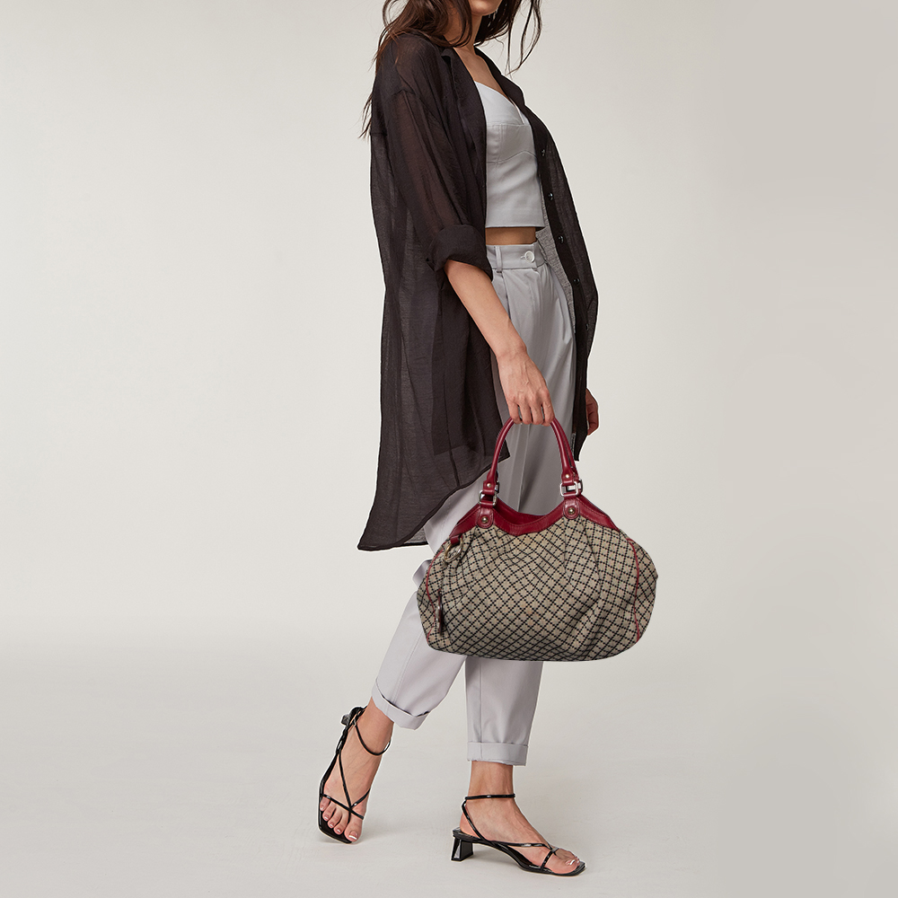 

Gucci Beige/Red Diamante Canvas and Leather Medium Sukey Tote