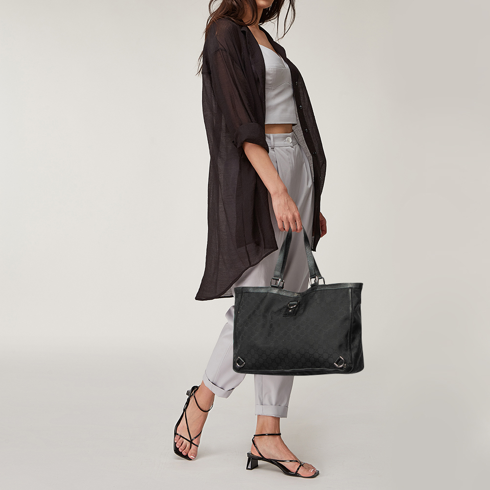 

Gucci Black GG Canvas Abbey D-Ring Tote