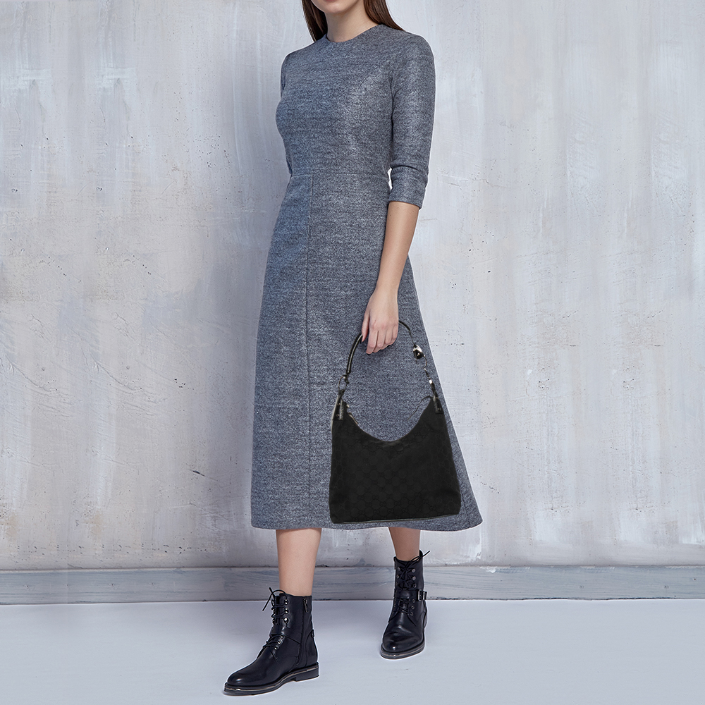 

Gucci Black GG Canvas and Leather Shoulder Bag