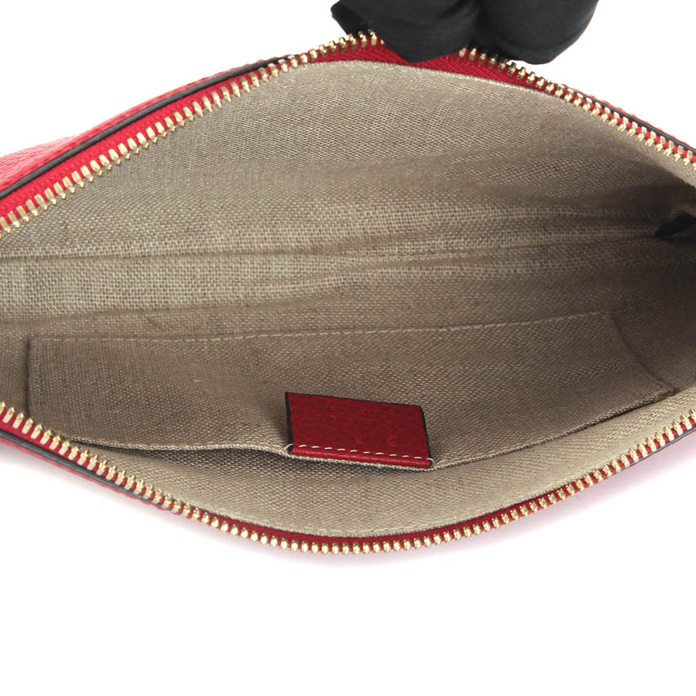 

Gucci Red Leather Bamboo Clutch Bag