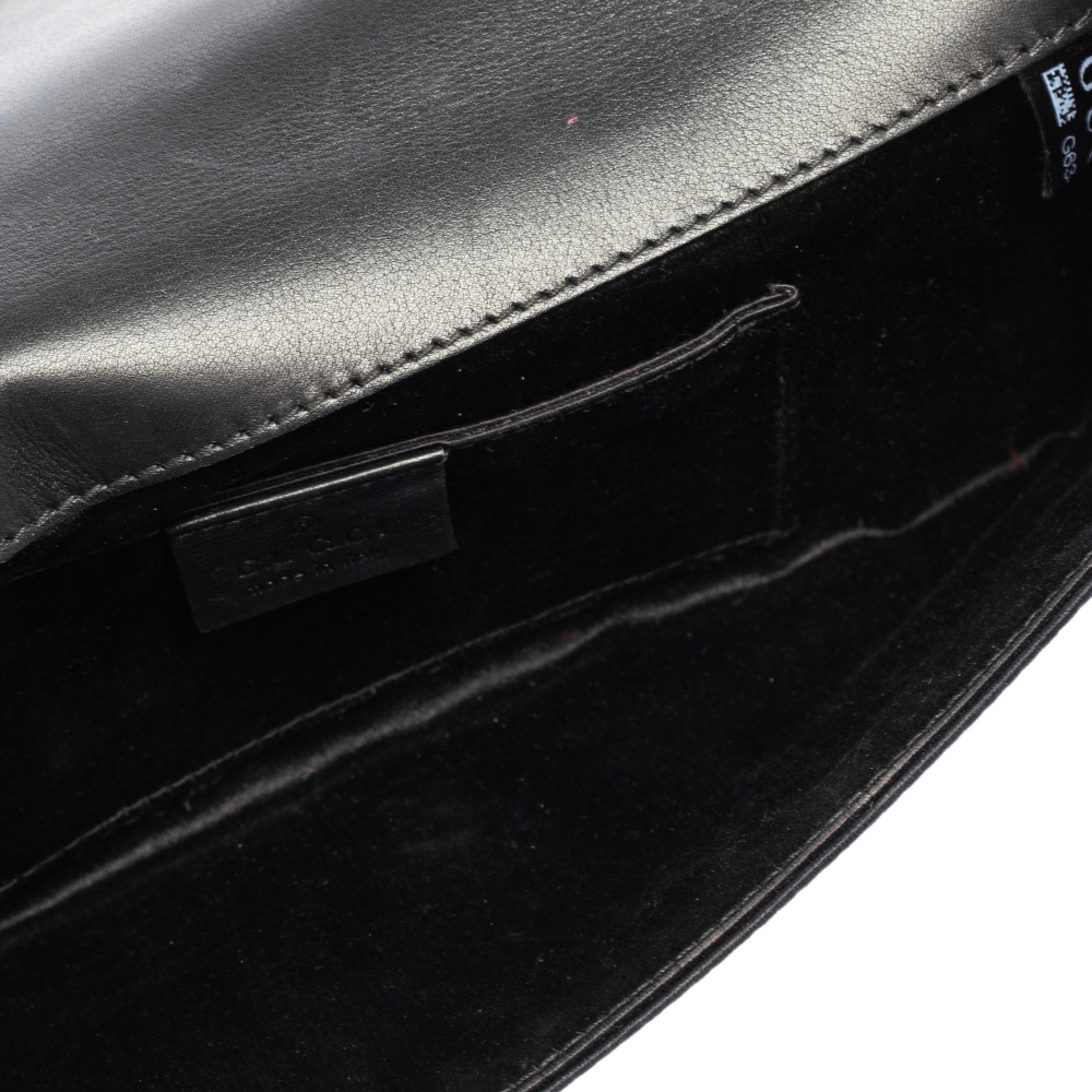 

Gucci Black Satin Clutch